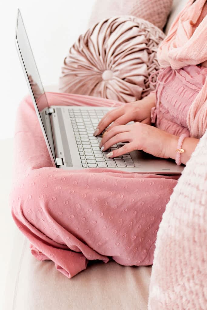 stress relief techniques, Five ways to relieve stress & a delightful bonus tip.